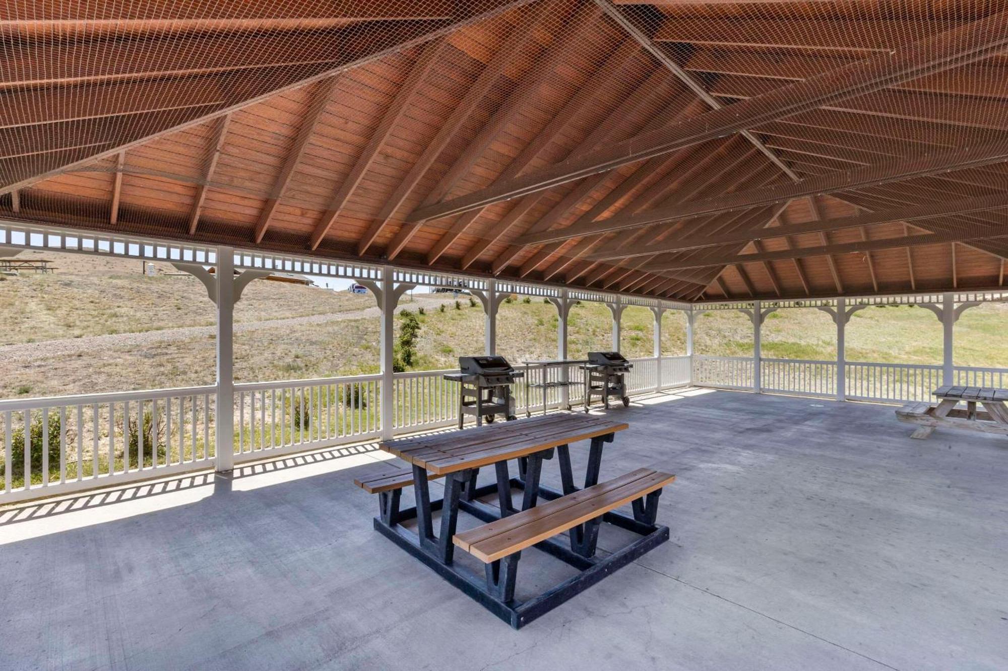 Comfort Inn & Suites Gateway To Glacier National Park Shelby Extérieur photo