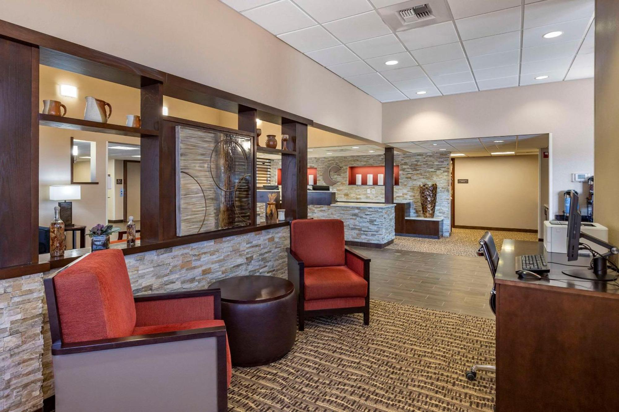 Comfort Inn & Suites Gateway To Glacier National Park Shelby Extérieur photo