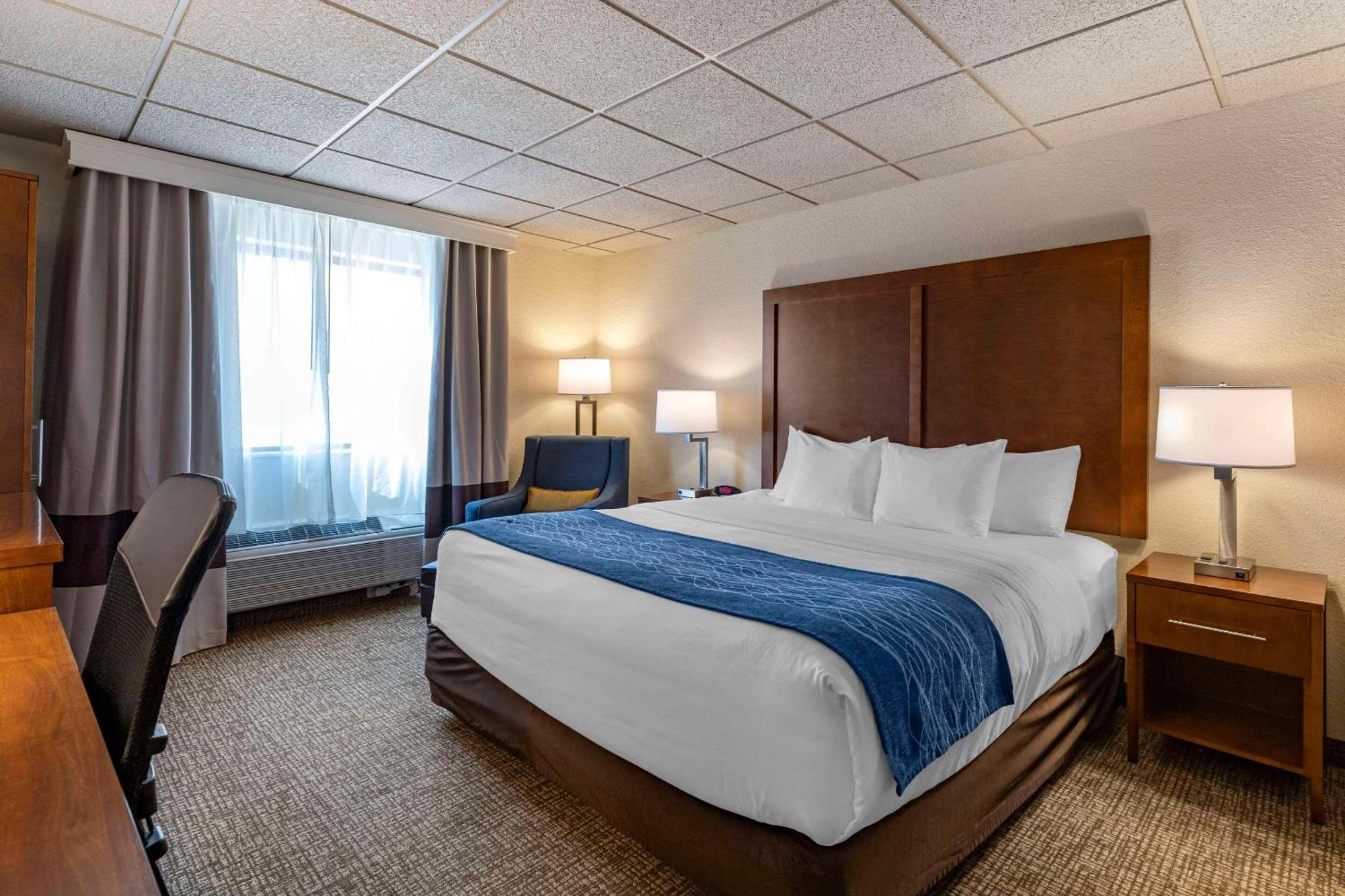 Comfort Inn & Suites Gateway To Glacier National Park Shelby Extérieur photo