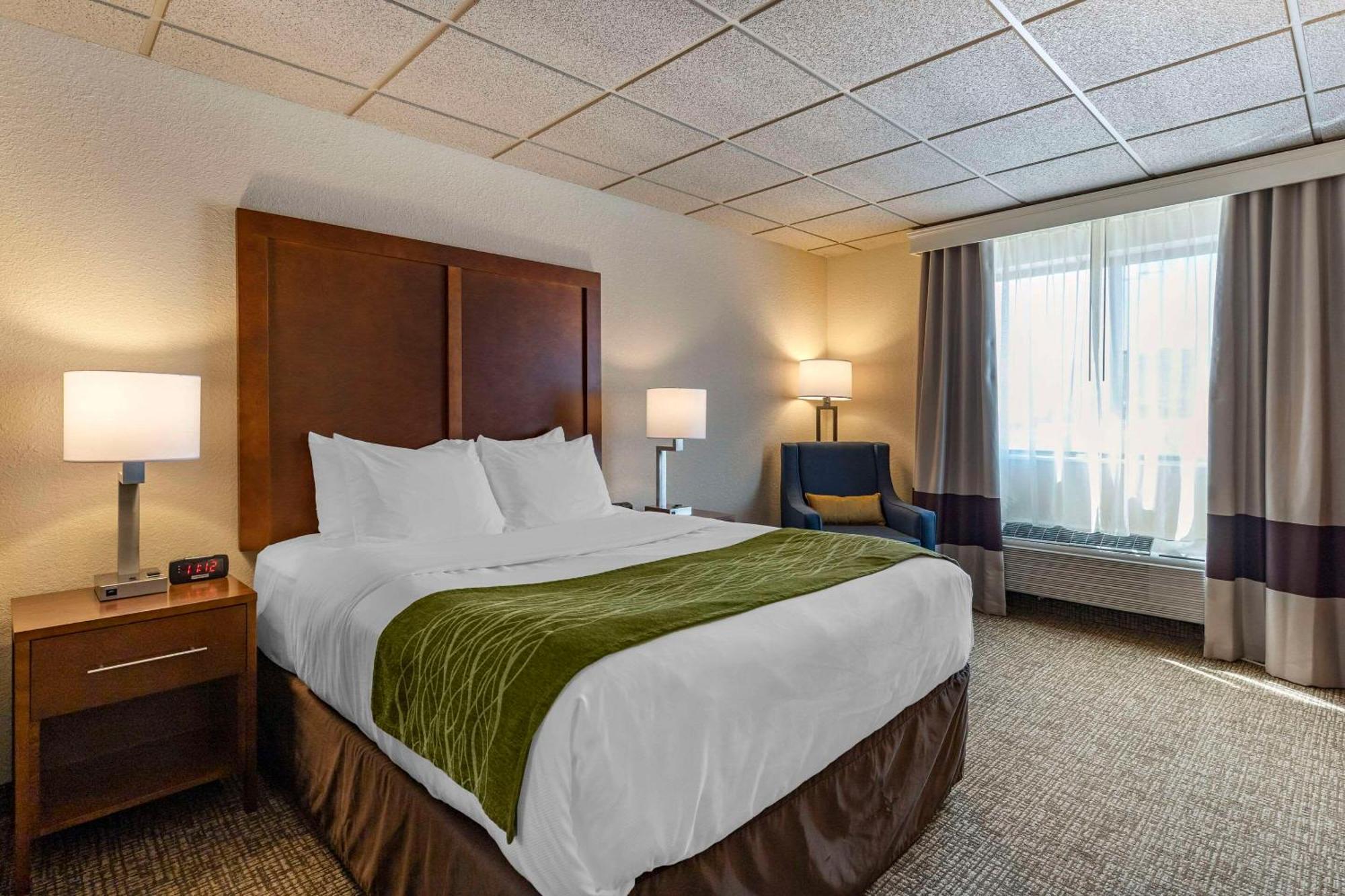 Comfort Inn & Suites Gateway To Glacier National Park Shelby Extérieur photo